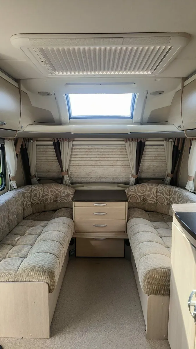 Sterling Eccles Caravan - Image 4