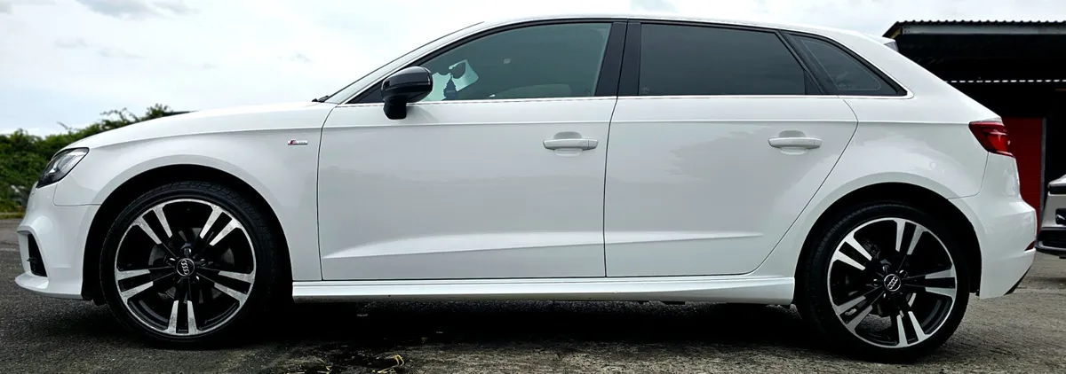 2017 1.6TDI Automatic, S-Line, Fresh Servic - Image 4
