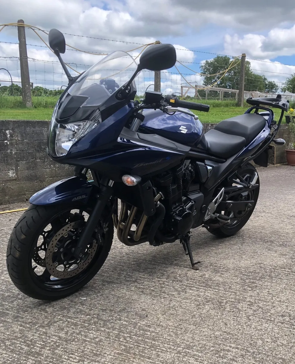 Suzuki GSX 650 FA 2012 - Image 2