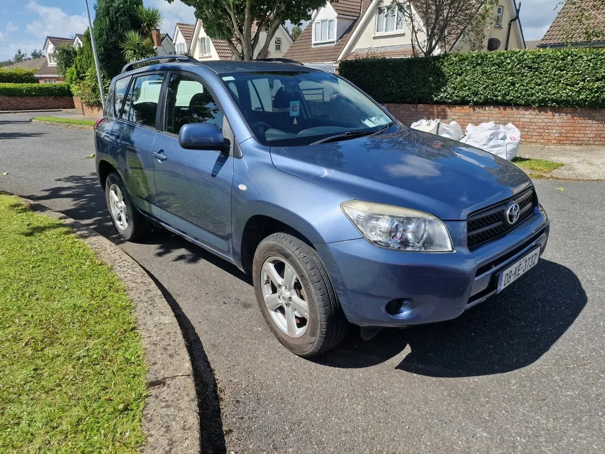 Toyota RAV4 2008 - Image 1