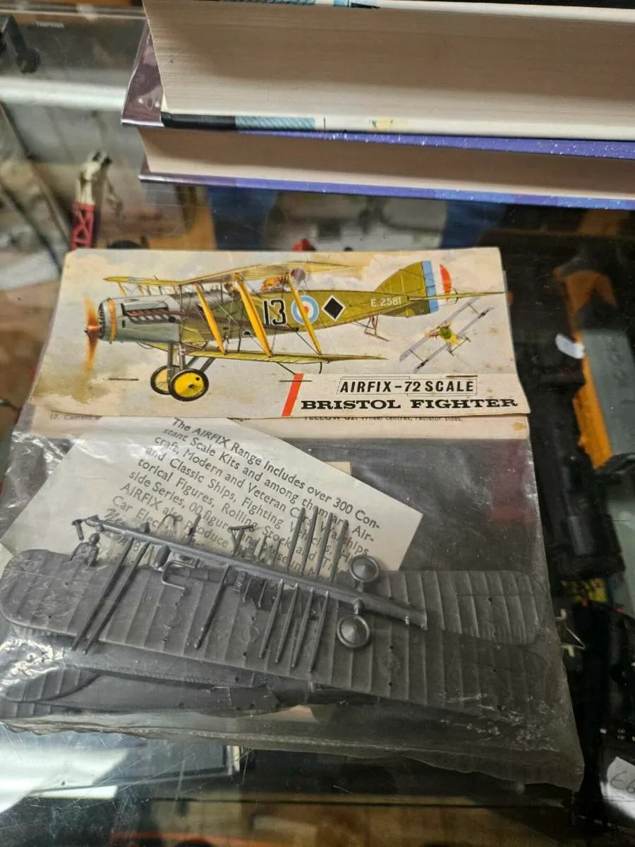 Vintage Airfix WW1 Bristol Fighter - Image 1