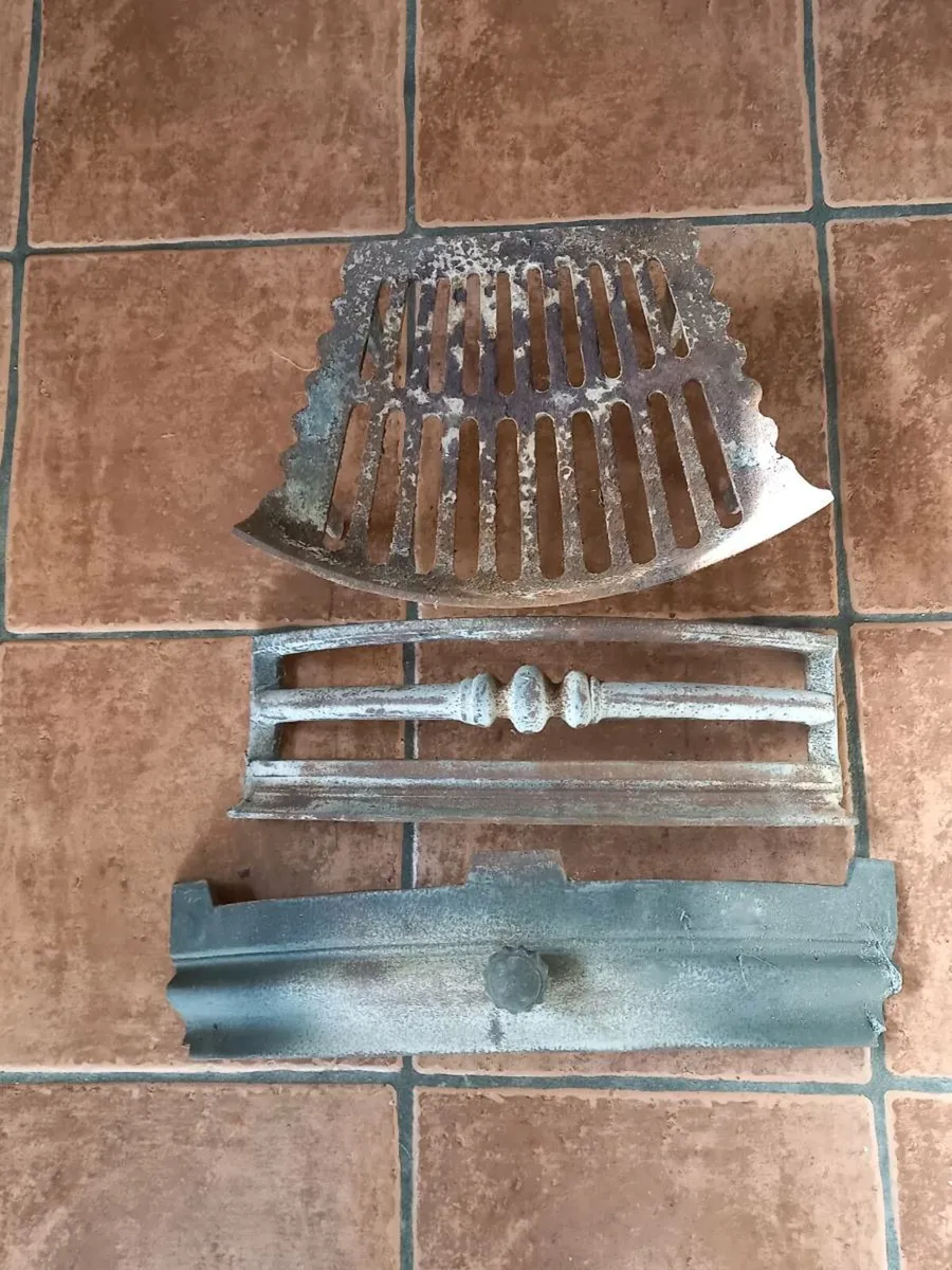 Fire guard, grate fret and front - Image 3