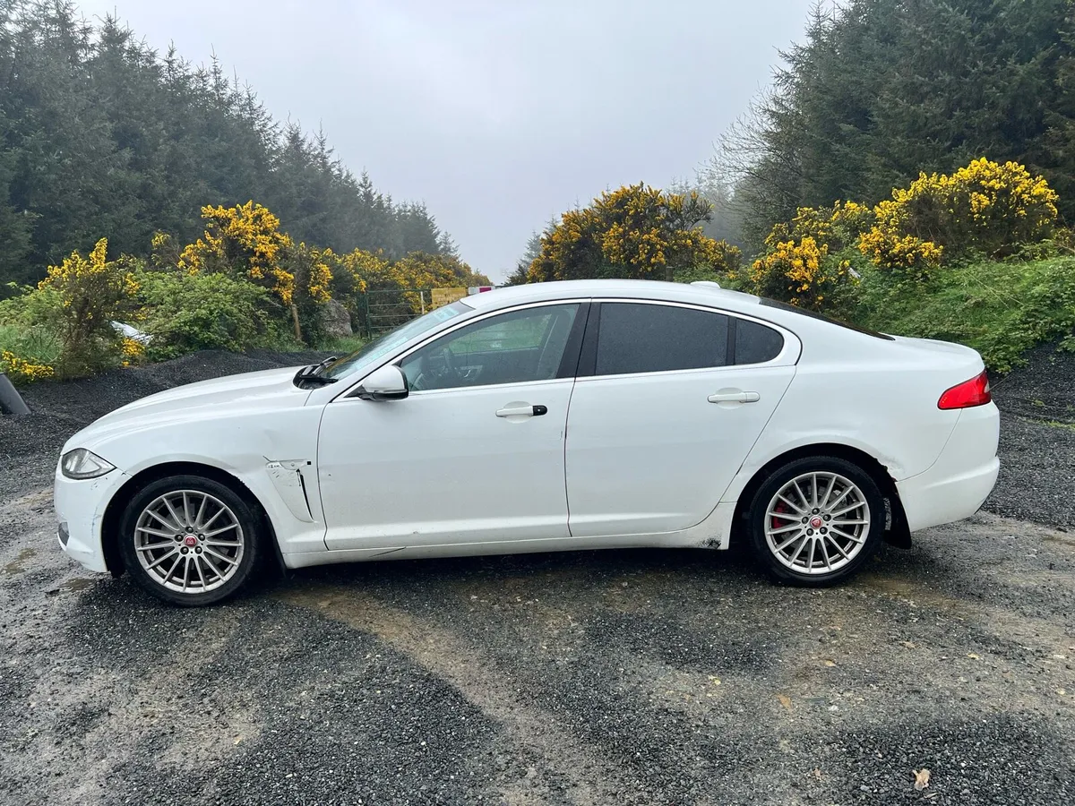 Jaguar xf - Image 2
