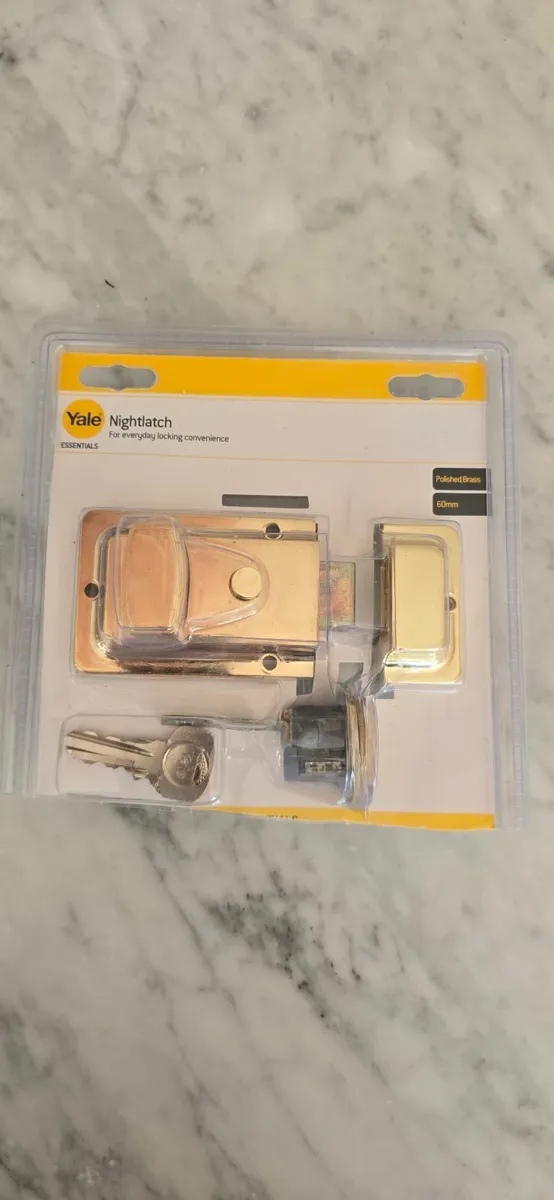 Door latch - Image 2
