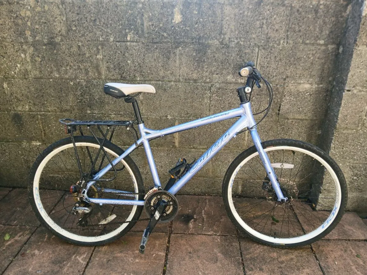 Bicycle, Helmet and bag - Image 2
