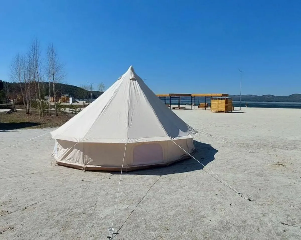 Bell tent - Image 2