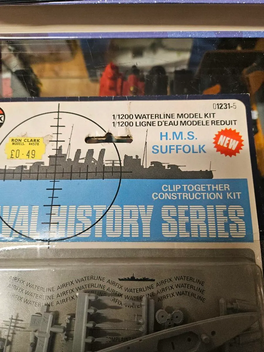 Vintage Airfix WW2 Tribal Class Destroyers - Image 2