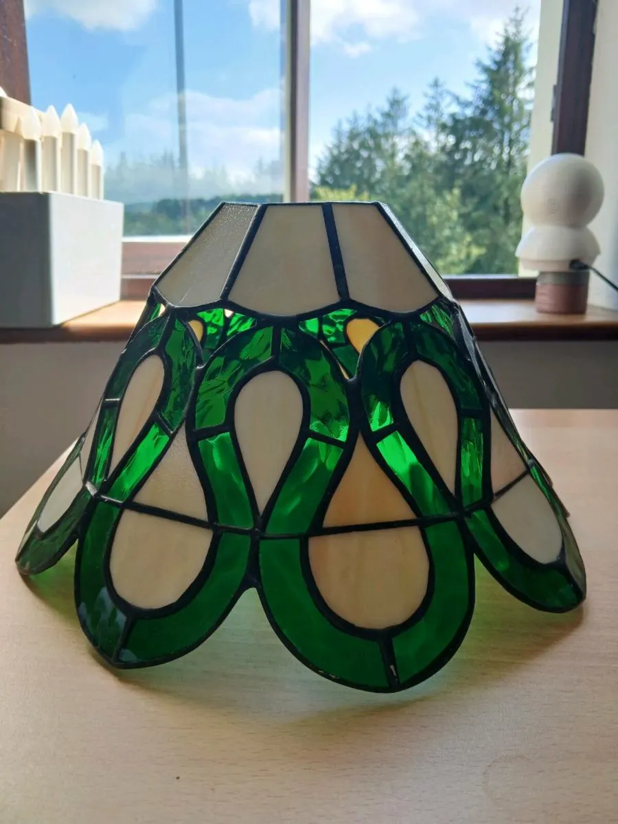 Tiffany lampshade - Image 3