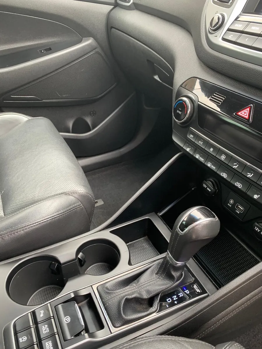 Hyundai Tucson - Image 2