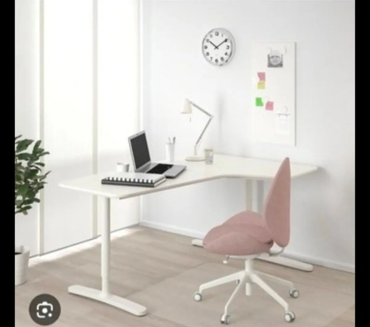 Desk - Image 3