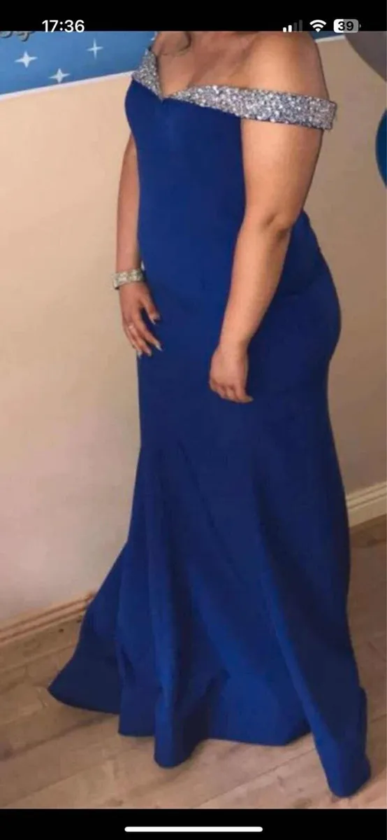Debs dress - Image 2