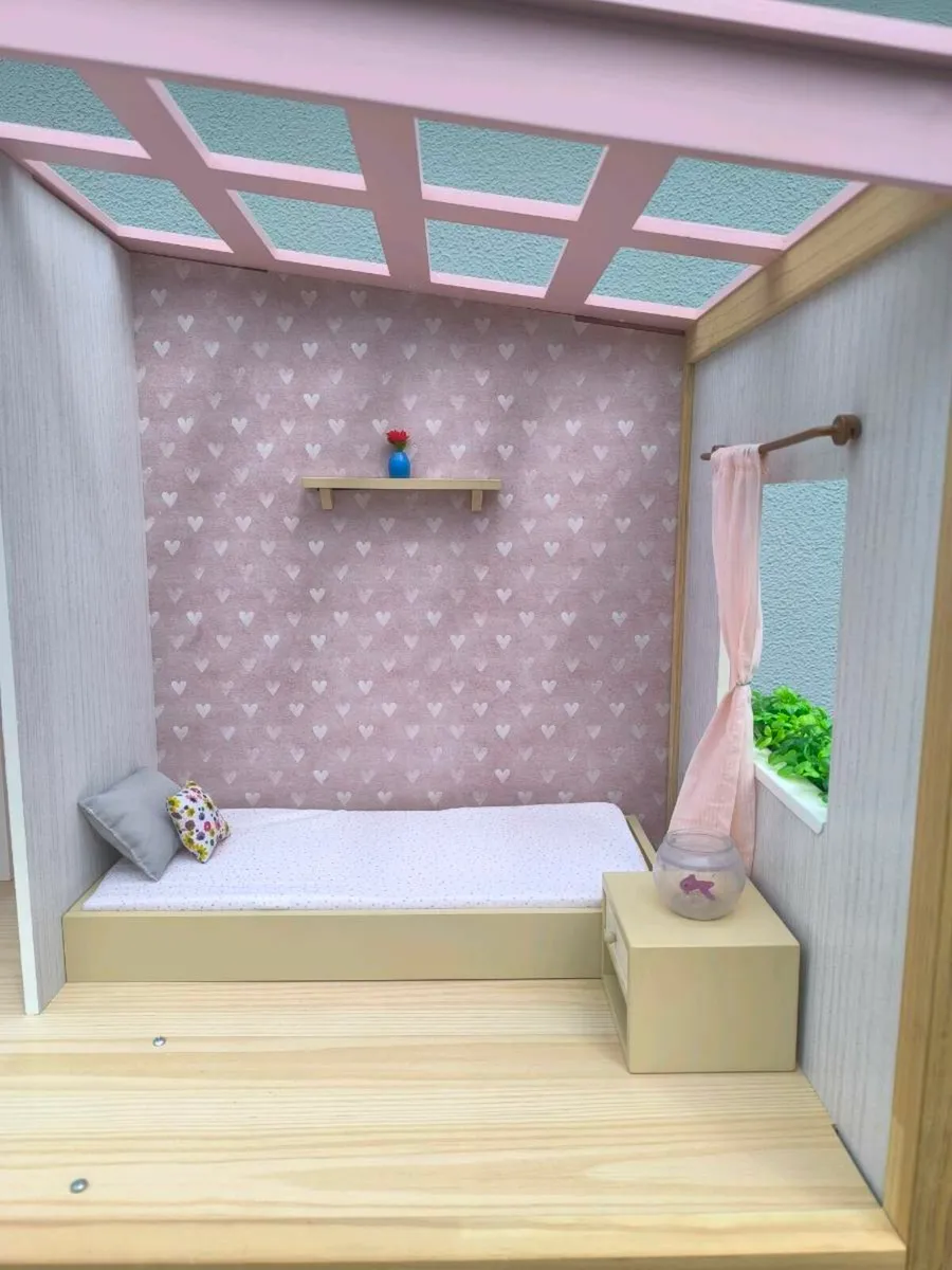 Dolls House - Image 3