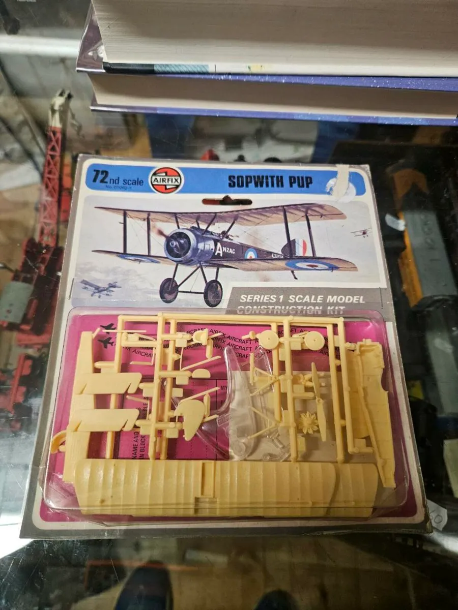 Vintage Airfix WW1 Sopwith Pup Kit