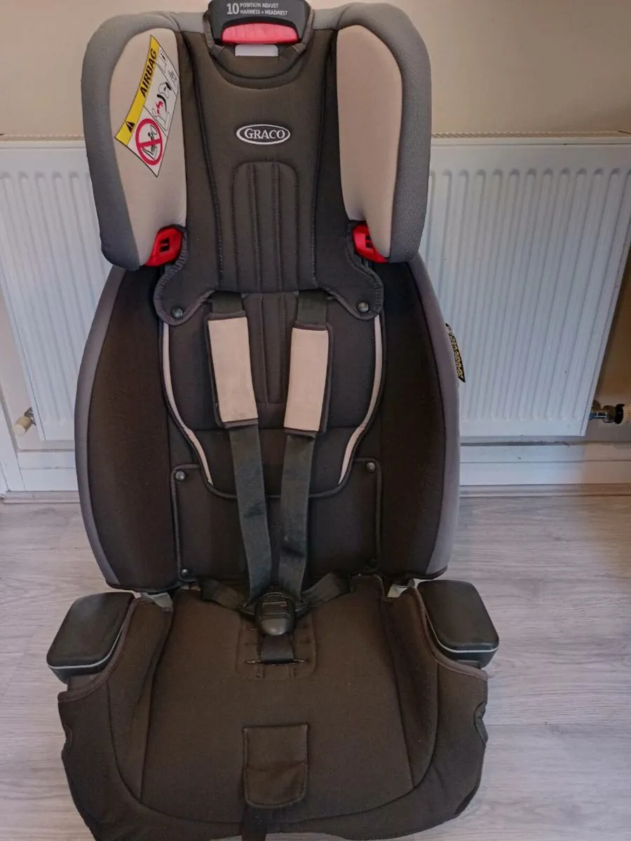 Graco kids car seat. - Image 2
