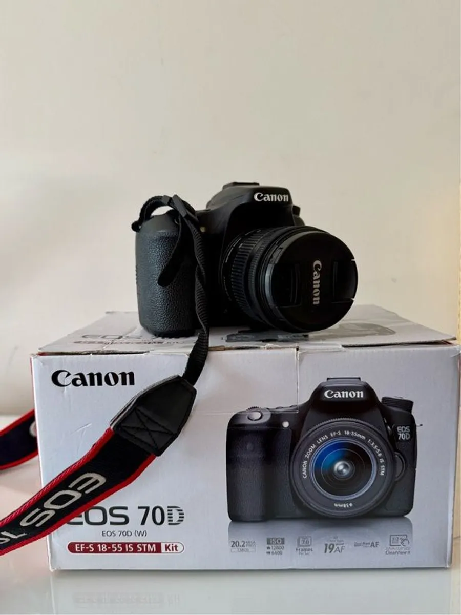 Canon 70d with two lenses - Image 1