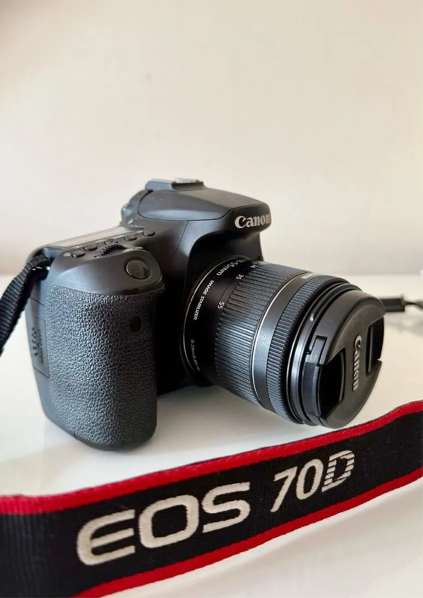 Canon 70d with two lenses - Image 2