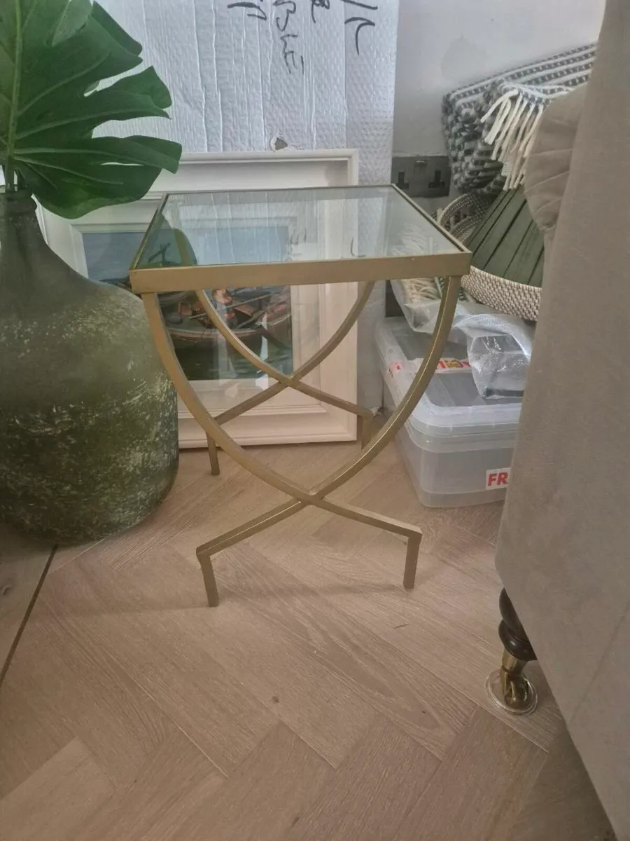 Side tables x 2 - Image 2