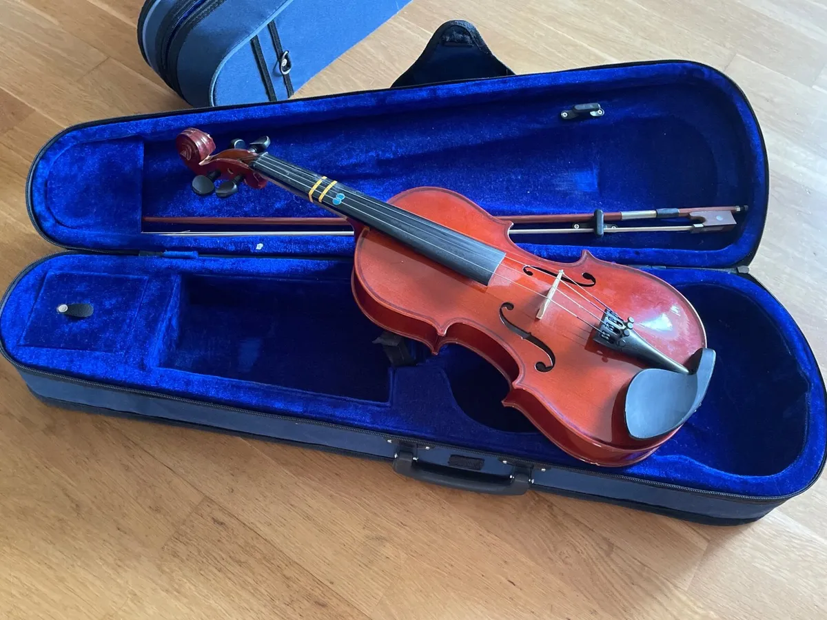 3/4 size fiddle - Image 1