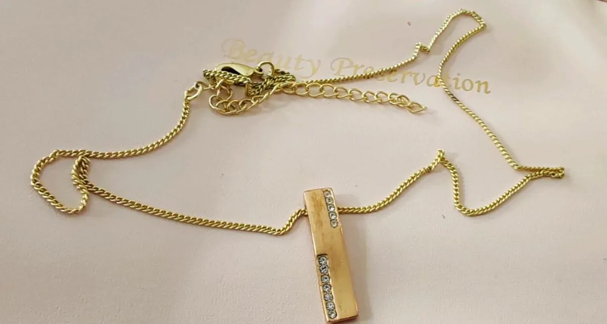 Retro Monet pendant - Image 1