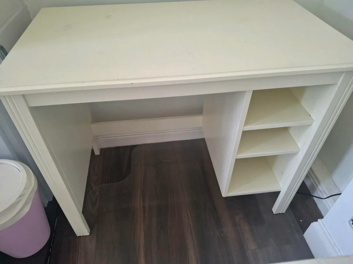 Desk Ikea