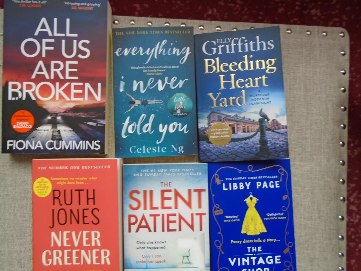 Fiction book bundle, Paperback books, Books - Image 1