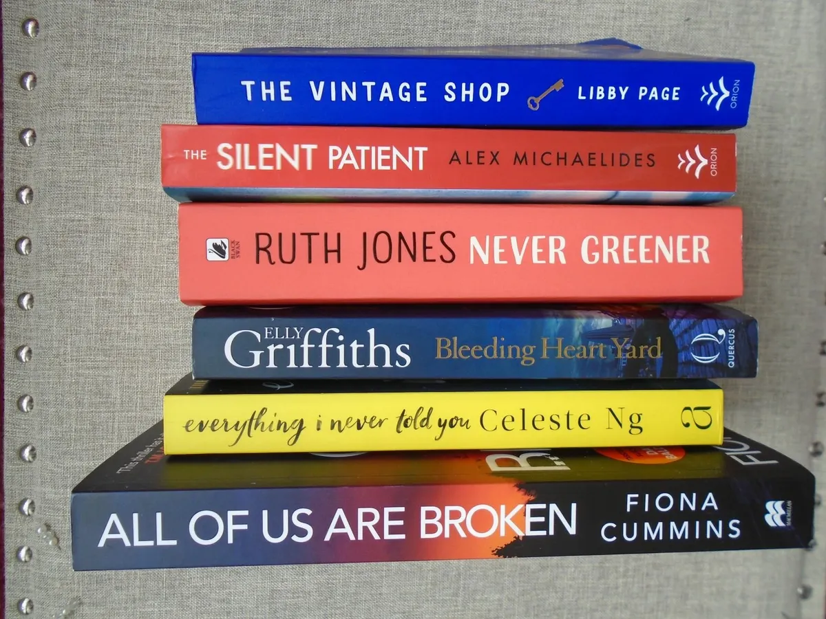Fiction book bundle, Paperback books, Books - Image 2