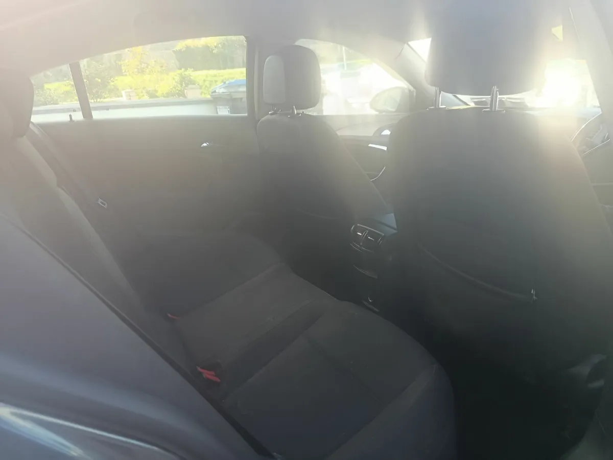 Opel Insignia 2012 - Image 2