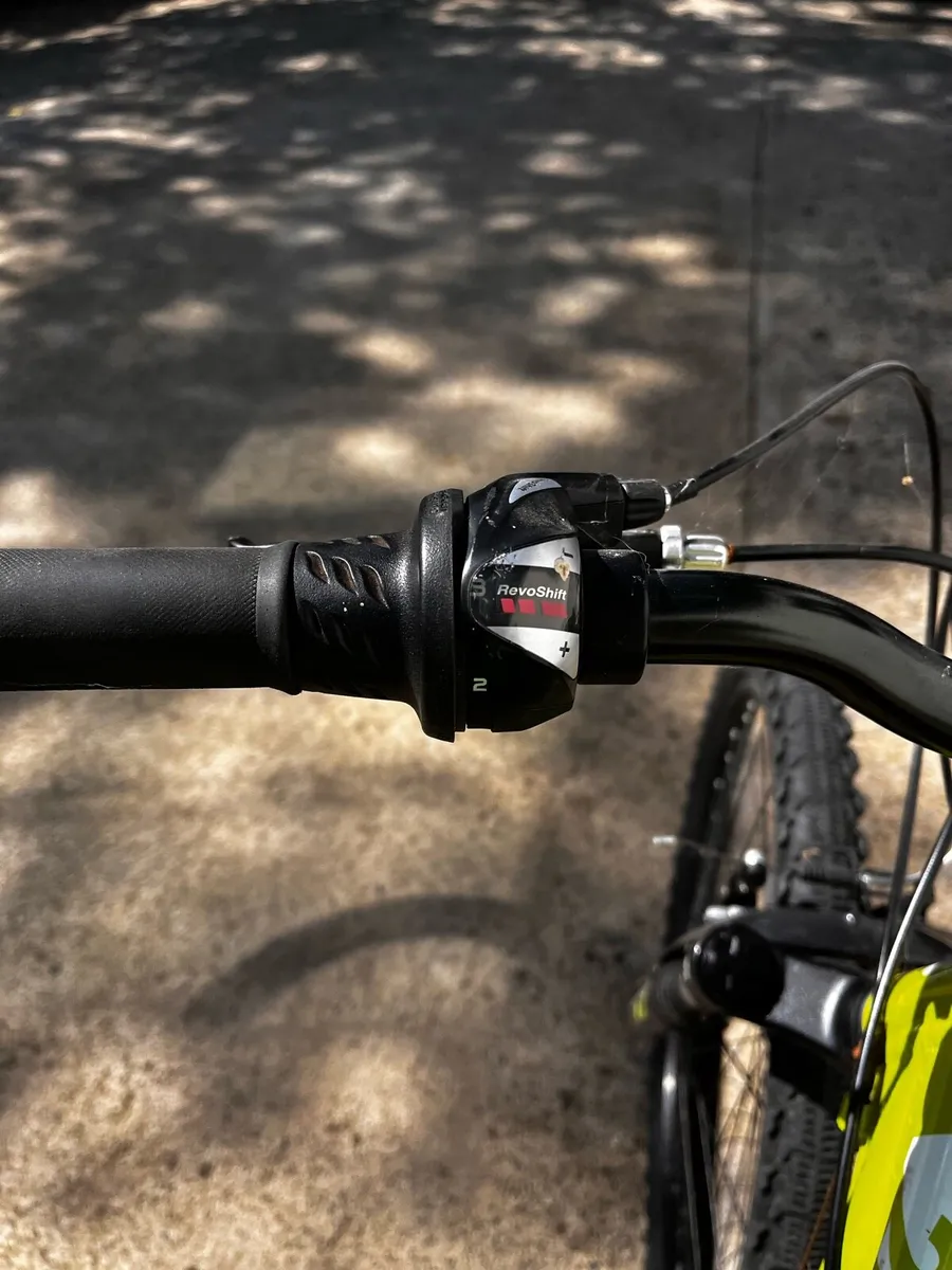 Kids bike - Image 2