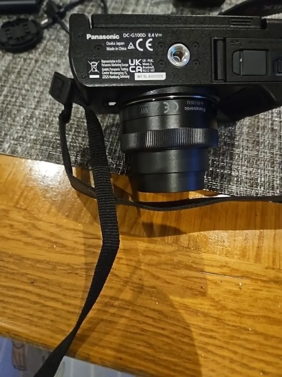 Panasonic Lumix  G100D digital camera - Image 2