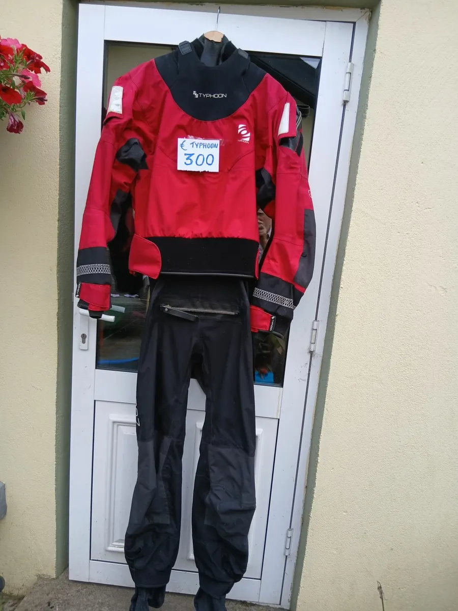 kayak+ gear - Image 2