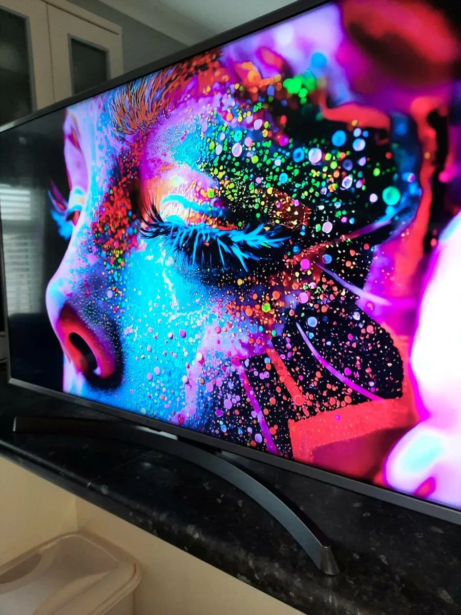 Lg 43in Smart TV - Image 3