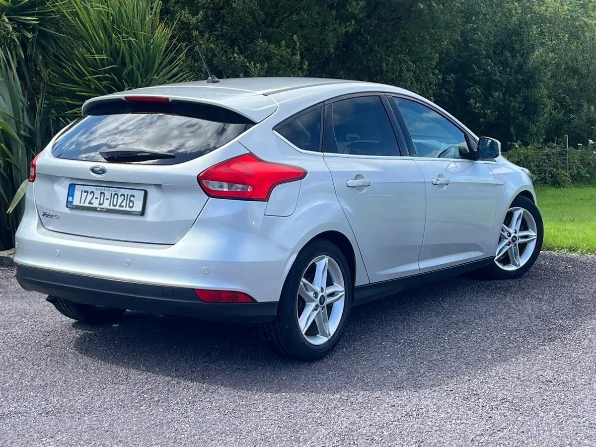 2017 Ford Focus 1.5 TDCI Zetec AUTOMATIC - Image 4