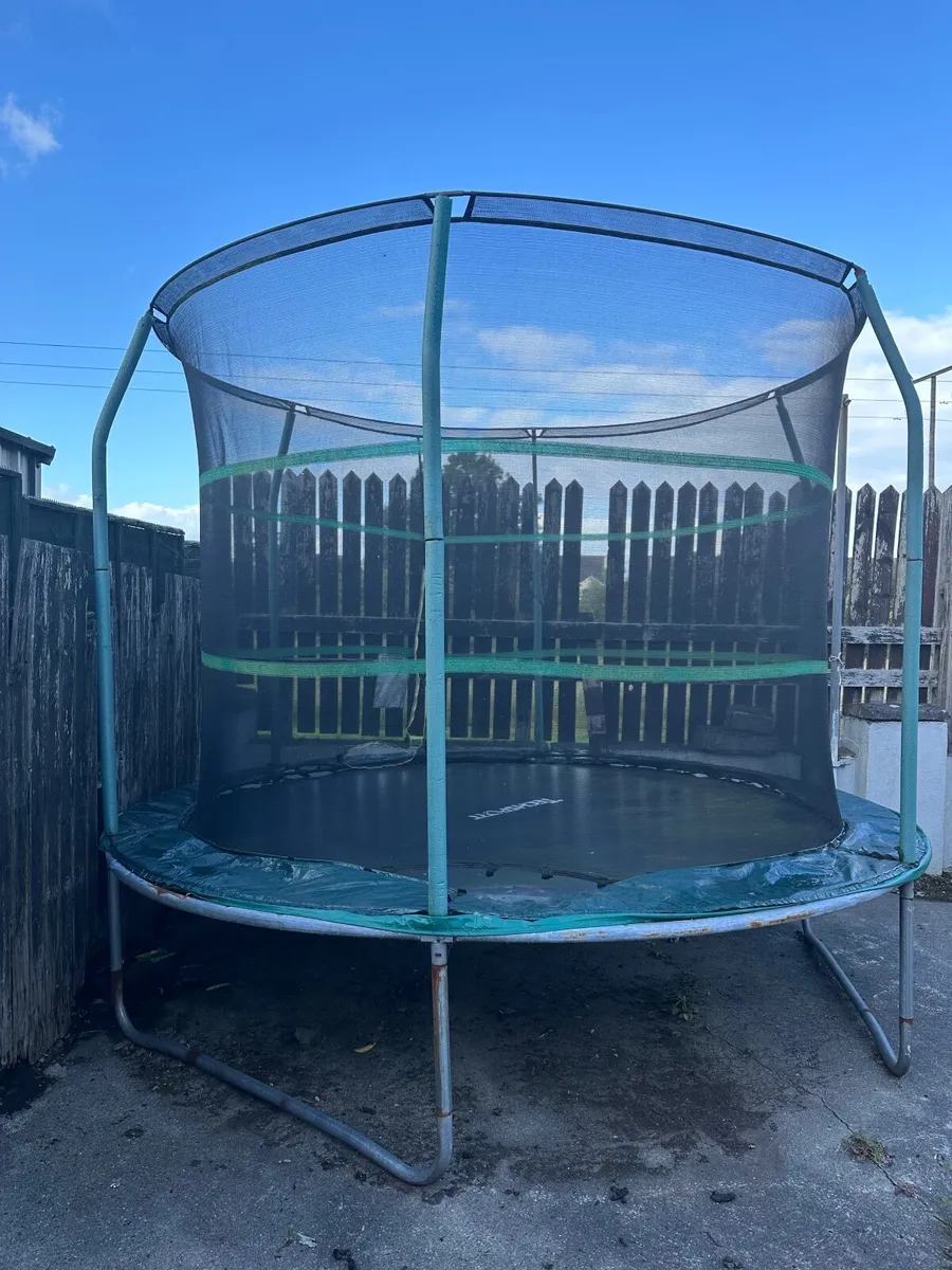 Trampoline