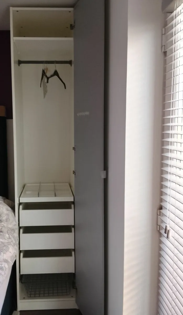 Mirror Wardrobes and TV stand FOR SALE €200 - Image 3