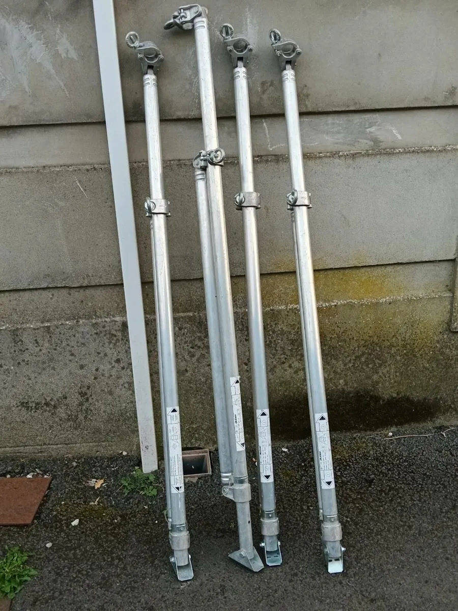 4.2 metre alluminium tower - Image 4