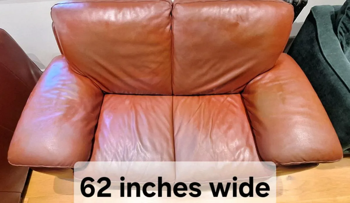 Couches - Image 2