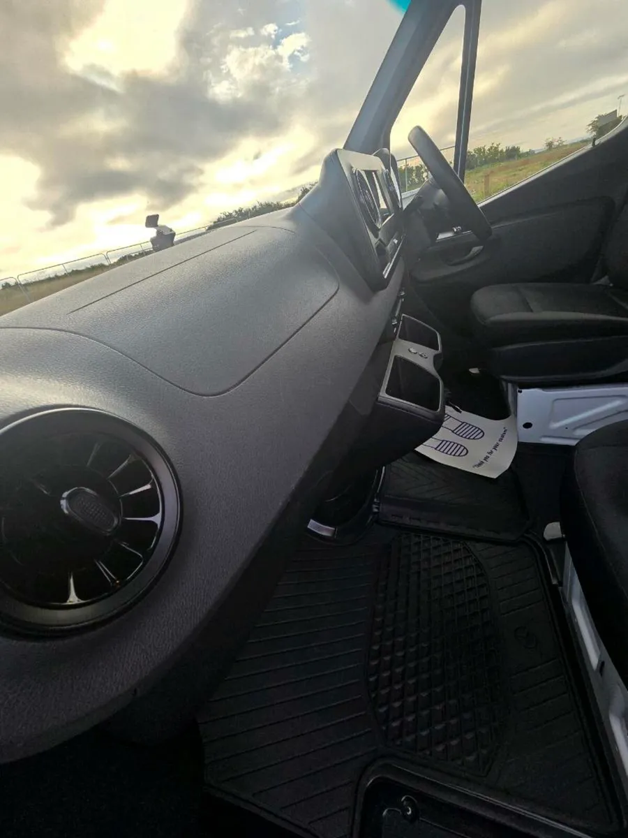 2019 mercedes spritner recovery - Image 3