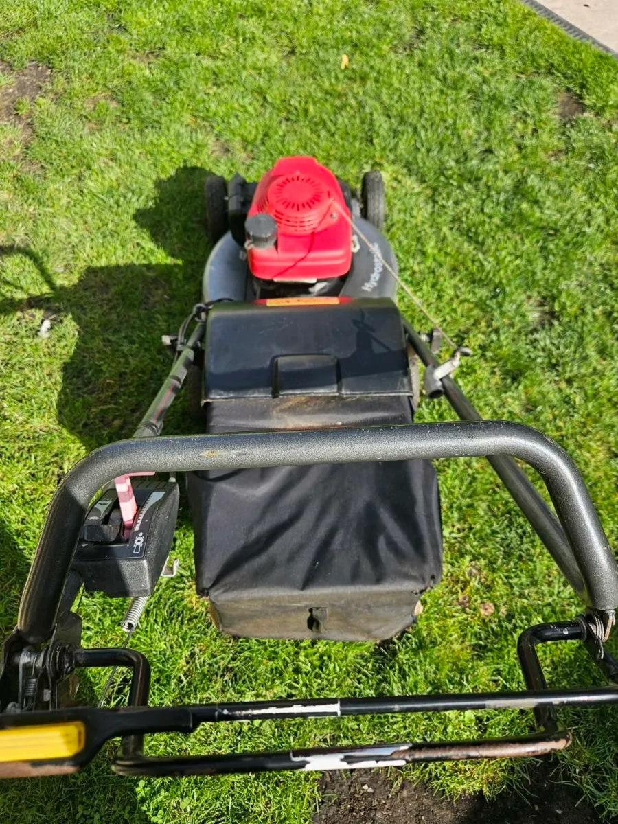 Honda lawnmower - Image 4
