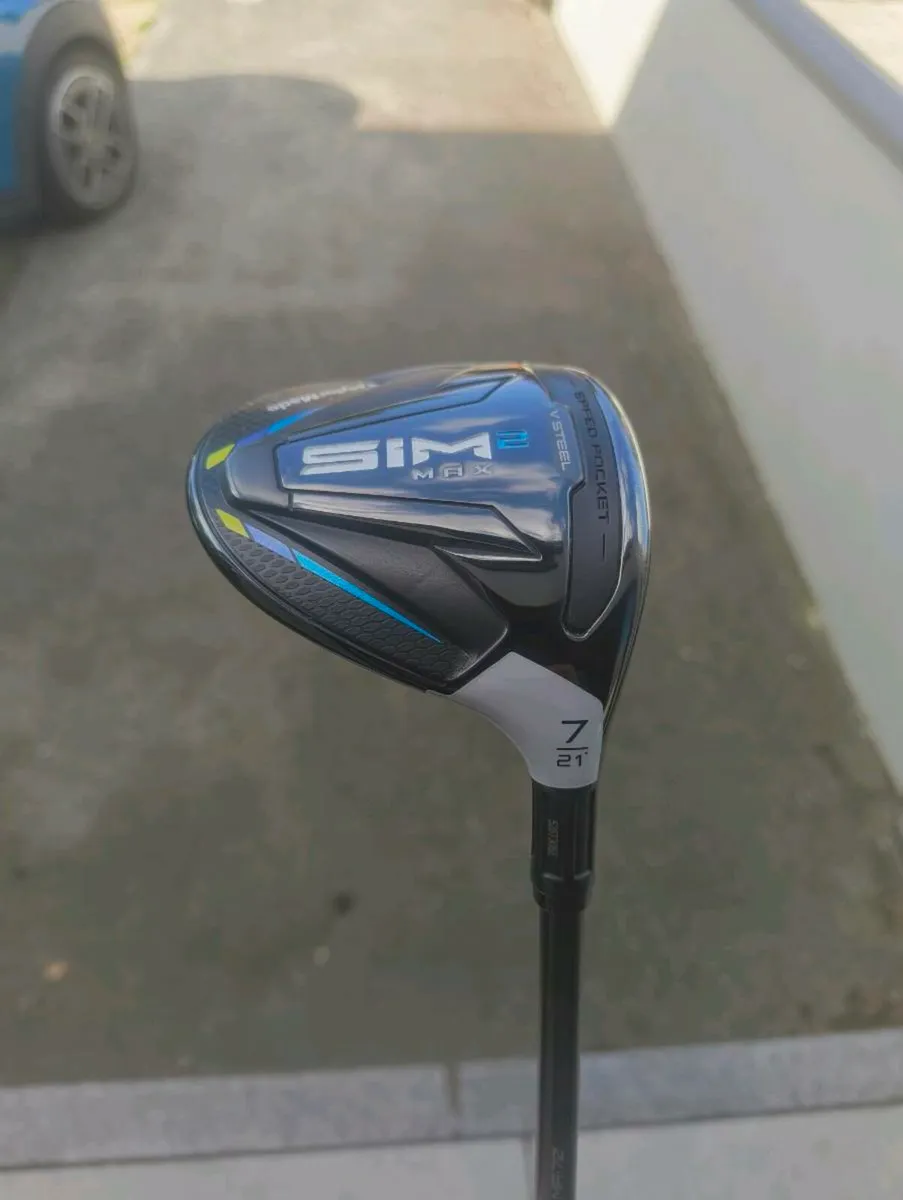 TaylorMade sim 2 7 wood upgraded Kai li x stiff sh - Image 3