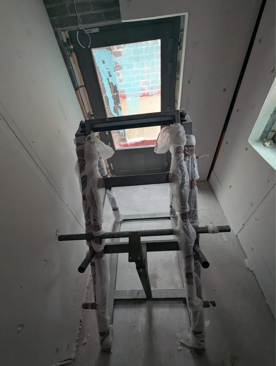 Viking shoulder press machine - Image 4