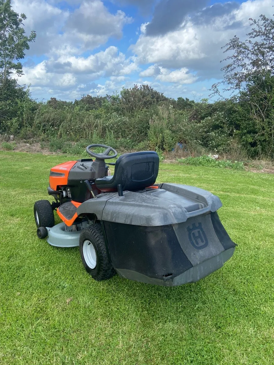 Husqvarna ride on - Image 3