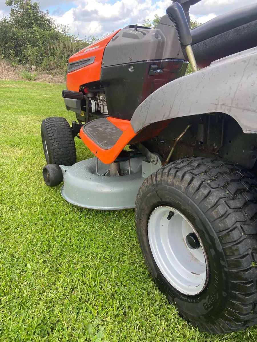 Husqvarna ride on - Image 4