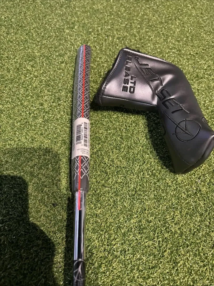 Scotty Cameron 2022 Jet Set Newport 2 Plus RH 35” - Image 3