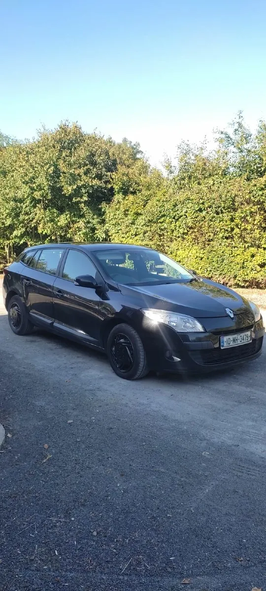 Renault Megane 2010 - Image 2