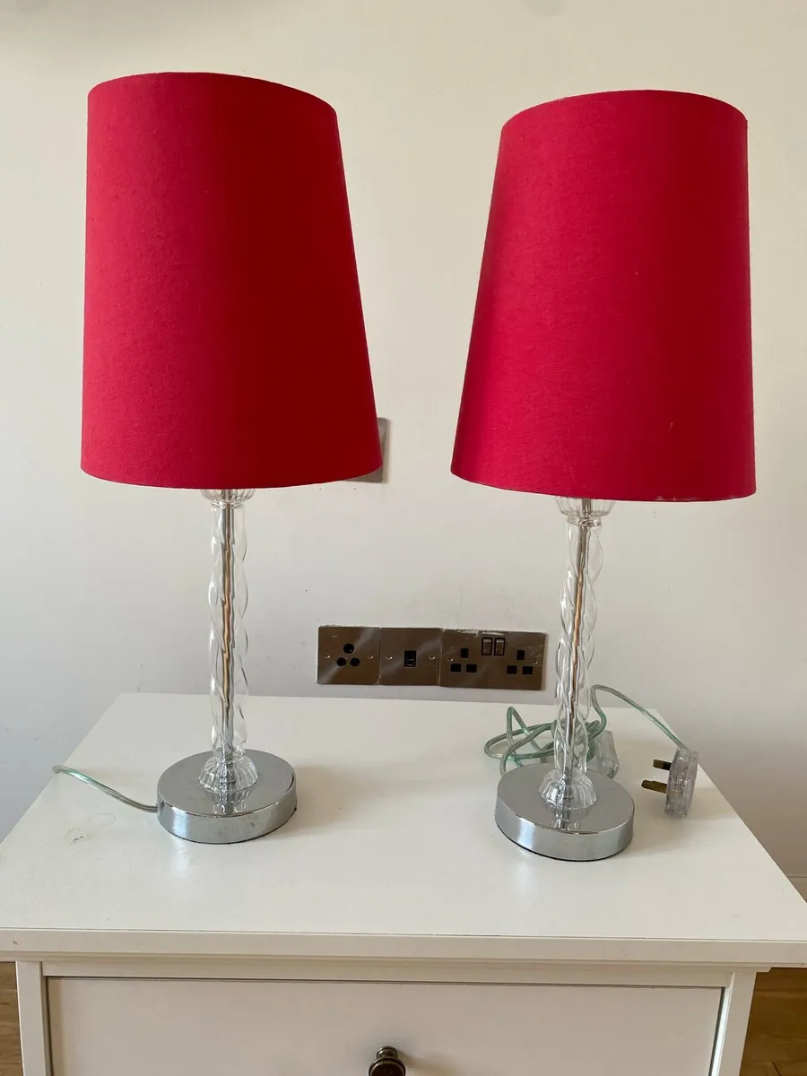 Matching Side lamps as new - Image 1