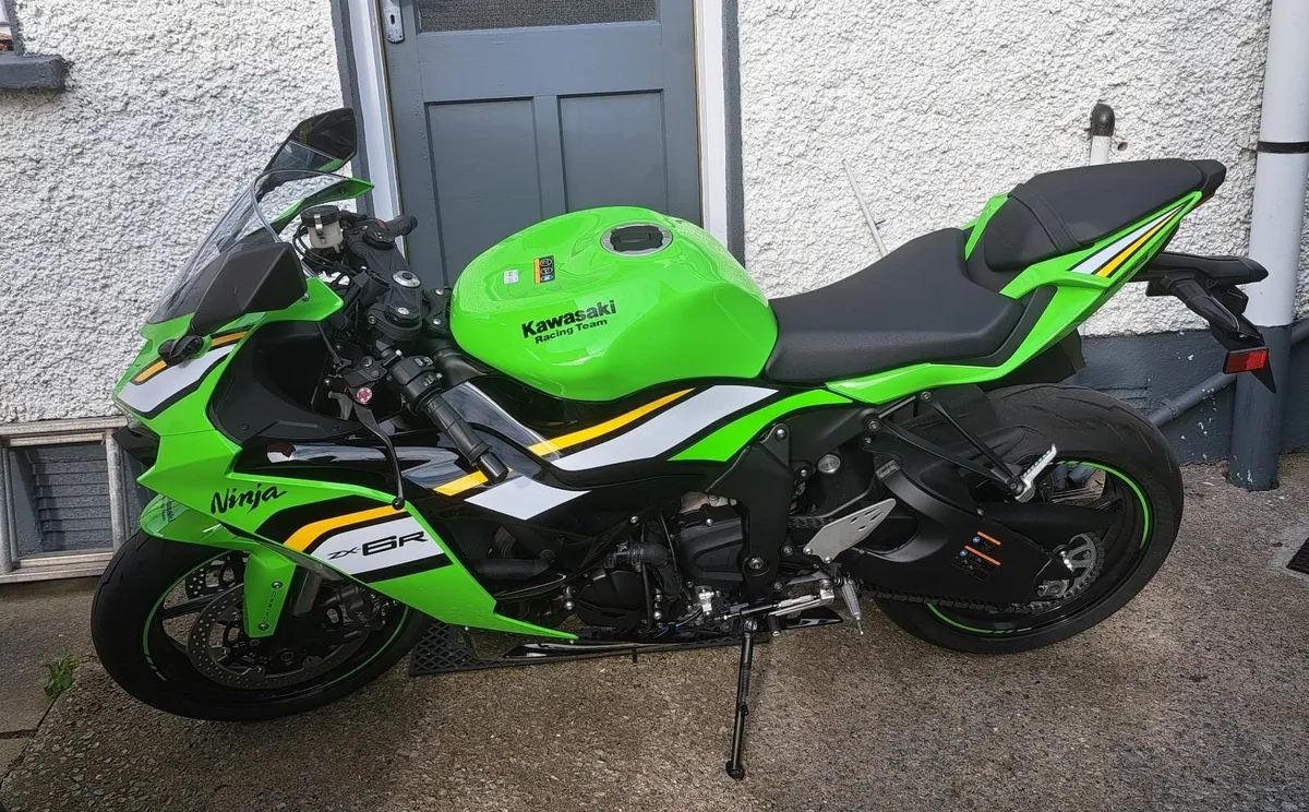 Kawasaki Ninja 2025 - Image 4