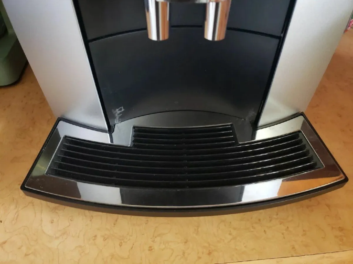 Jura - E6 Espresso Machine Platinum 15070 Type 734 - Image 2