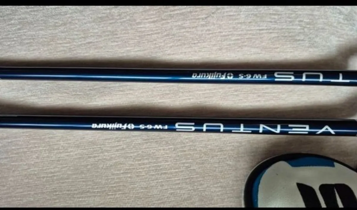 taylormade sim 2 max 3 wood and 5 wood  stiff flex shaft - Image 3