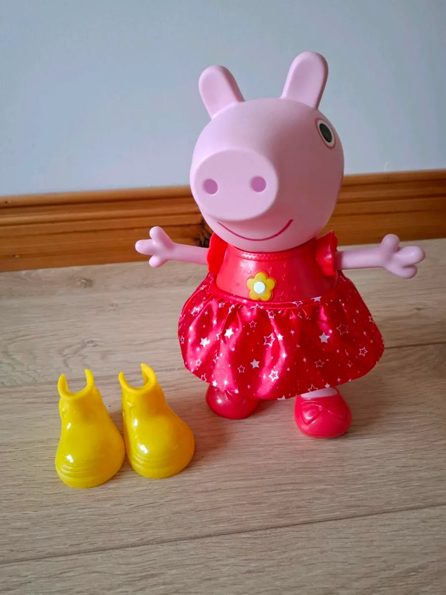 Peppa Pig Doll - Image 2