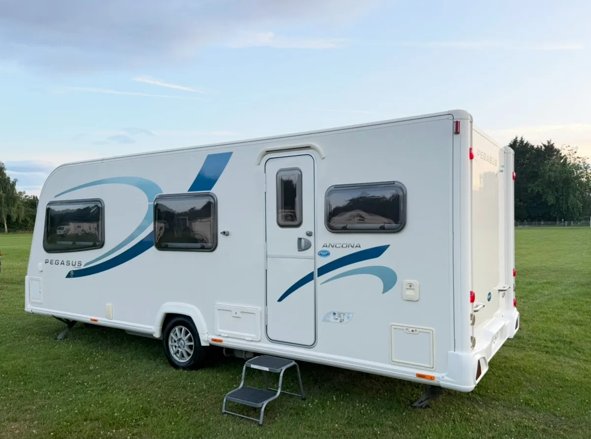 Bailey Ancona 6 berth triple bunkbeds - Image 3